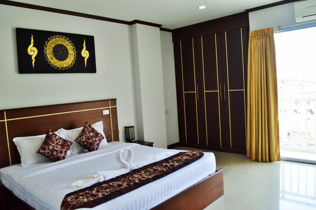 Soleluna Hotel Patong Exterior foto